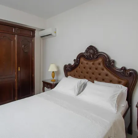 Megaron Appartement Ermoupoli Buitenkant foto